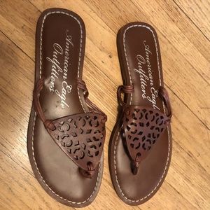 American Eagle Outfitters Leather Flip Flops!